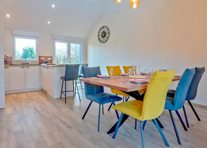 Stunning In Flottemanville-Hague