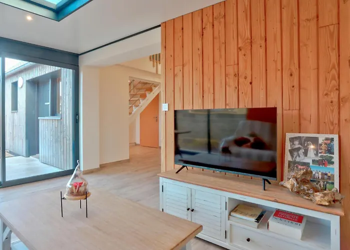 Casa vacanze Stunning In Flottemanville-Hague