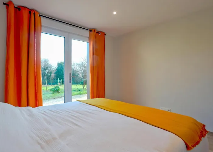 Stunning In Flottemanville-Hague