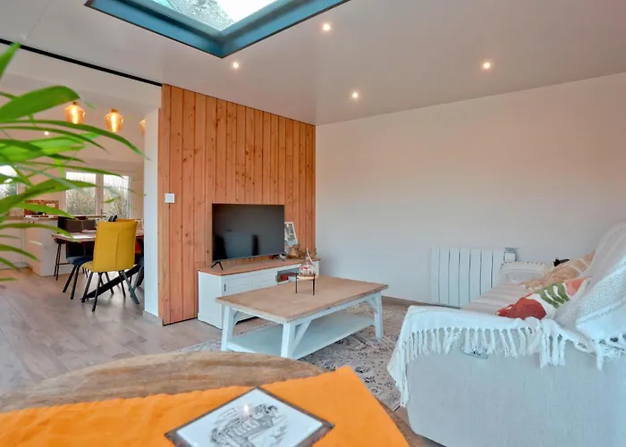 Stunning In Flottemanville-Hague